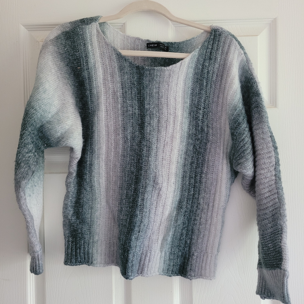 SHEIN Gray Ombre Ribbed Scoop Neck Sweater
